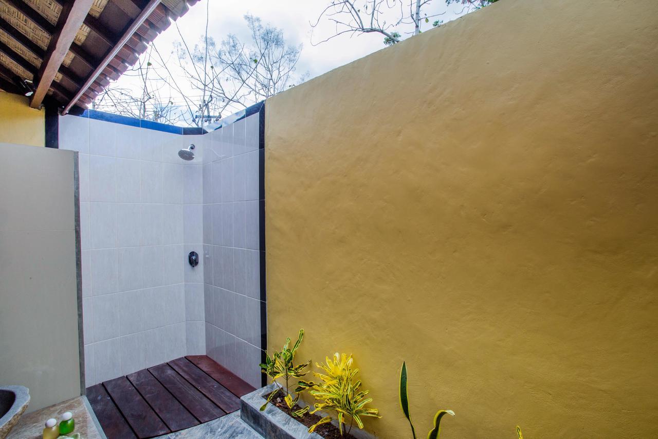 Samanta Huts Hotel Lembongan Exterior foto