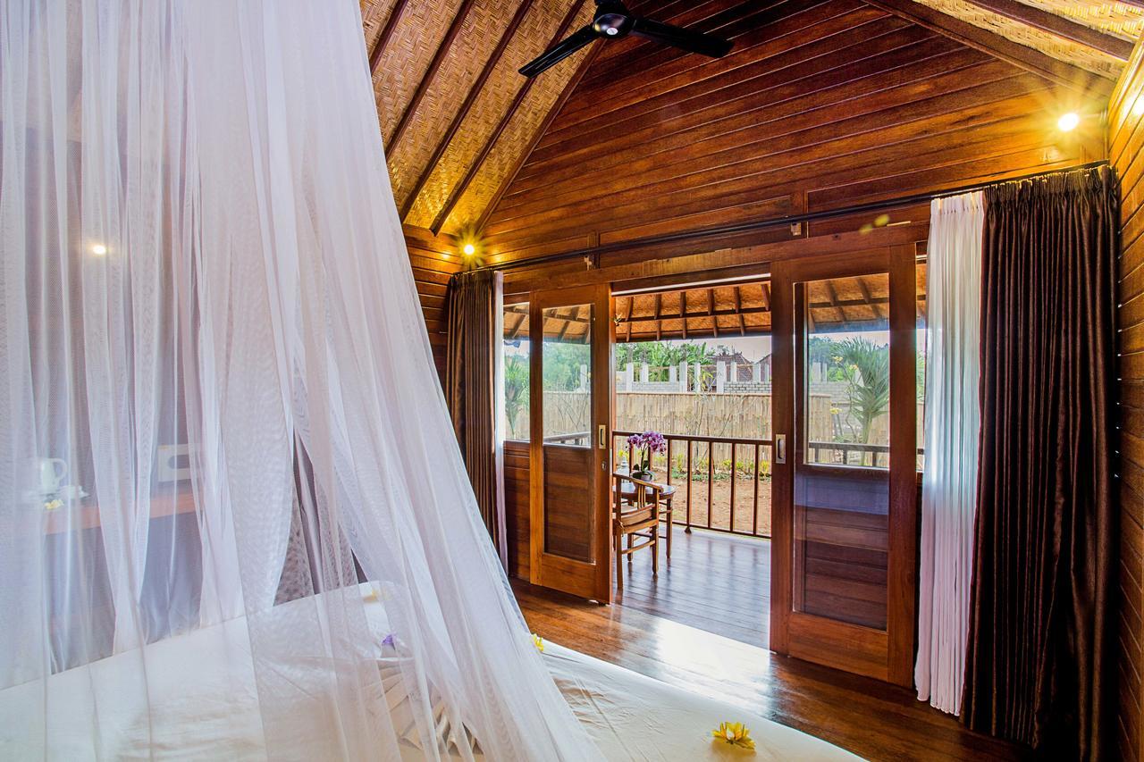 Samanta Huts Hotel Lembongan Exterior foto